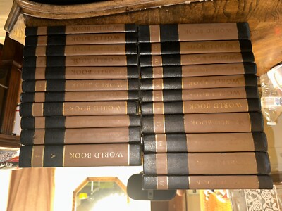 First Encyclopedia 7冊セット s-l400.jpg