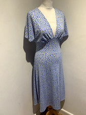 MNG Mango Dress Size S Blue Floral V-Neck Plunge Cottagecore Flowy A line midi