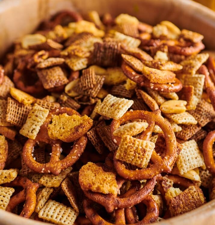 CUSTOM MADE SNACK MIX, PARTY CHIPS MIX, SWEET-SALTY CHEX MIX PICK