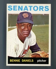 1964 Topps #587 Bennie Daniels NEAR MINT  **BB-5329**