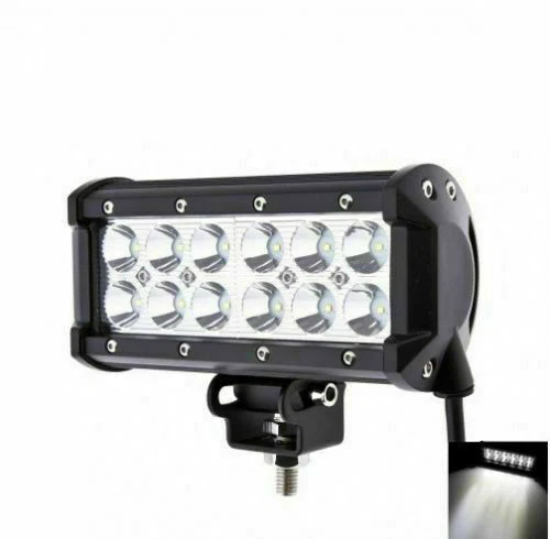 Luci nero per auto tuning ed elaborate