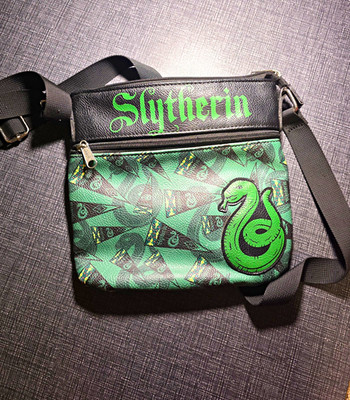 Loungefly Harry Potter Slytherin Green Black Crossbody Bag Zip Lined Silver