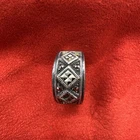 925 Sterling Silver Marcasite Vtg Ring. Sz 7.5. Unpolished. 7.6 Grams. See pics.