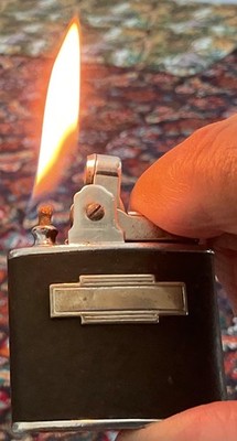 Vintage Ronson Leather Wrapped Standard Petrol Lighter Working.