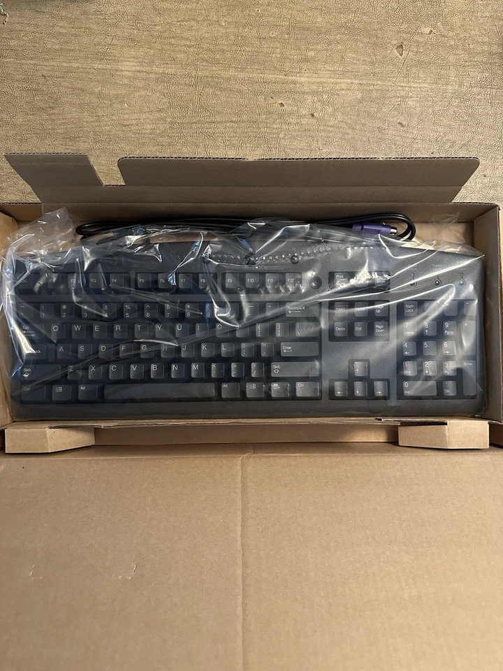 New Dell Wired Keyboard 09C487 Black - Image 3 of 3