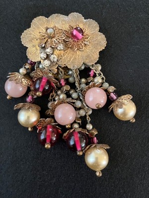 Vintage Brooch:  1920's - 1930's unsigned Miriam Haskell 