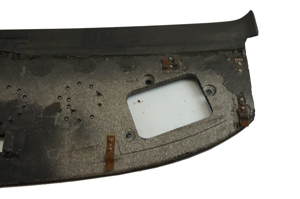 Tablero superior negro 27191 Chevy Corvette C4 1984-1989 Foto 2 de 4