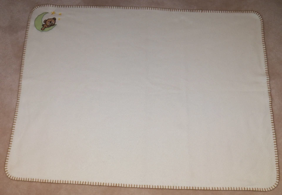 Manta de seguridad Baby Connection oso de peluche verde luna crema Lovey Stars Foto 2 de 4