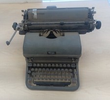 1949 Royal Typewriter   thumbnail