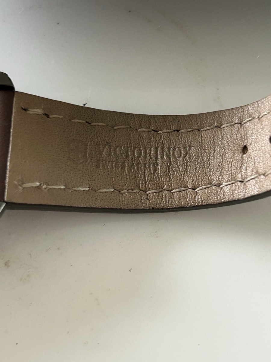 Anne♪ Victorinox Swiss Army Infantry Vintage 241519 Automatic Wristwatch