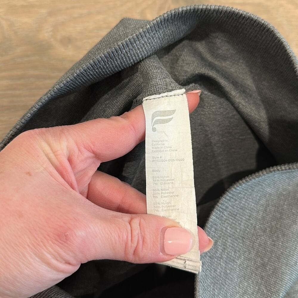 FABLETICS Gray Heather Seamless Active Workout Gy… - image 8
