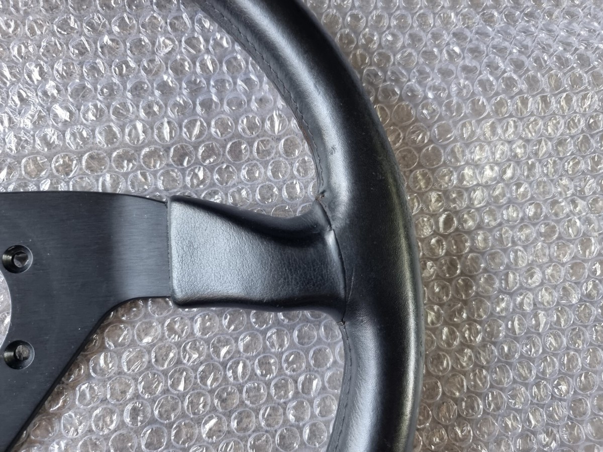 MOMO SAGATO STEERING WHEEL GREAT GENUINE PART Honda nsx dc2 eg ek9