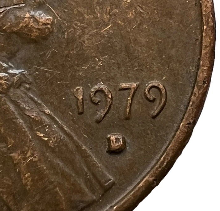 United States 1 Cent Error Coin Lincoln Memorial Penny 1979 D (Solid D) - Image 2 of 4
