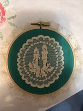 Vintage Christmas Decoration Needlepoint 5.5  Round