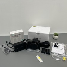 Fujifilm GFX100S 102MP Mirrorless Digital Camera+llano gfx charging case