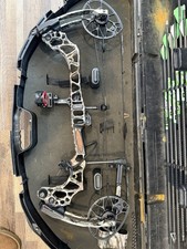 Mathews Triax Compound Bow 70/27
