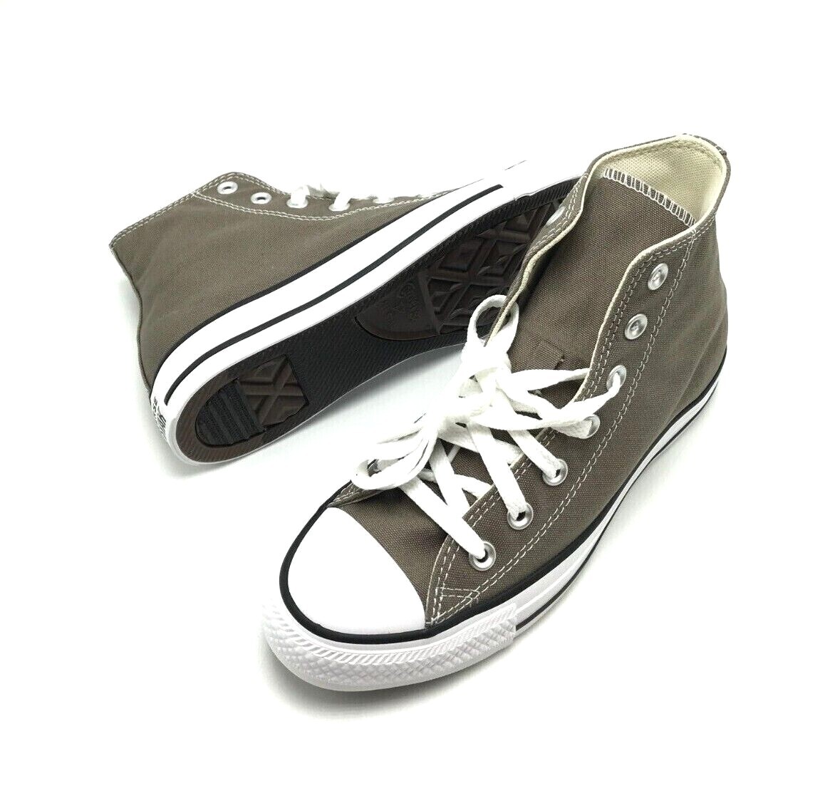 靴 CONVERSE CHUCK TAYLOR CANVAS HI Chuck Taylor All Star Canvas Unisex High Top Shoe. Converse.com