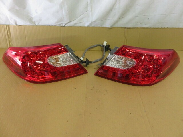 OEM Nissan 2011-2014 FUGA Y51 Infiniti M37 M56 Taillights Tail