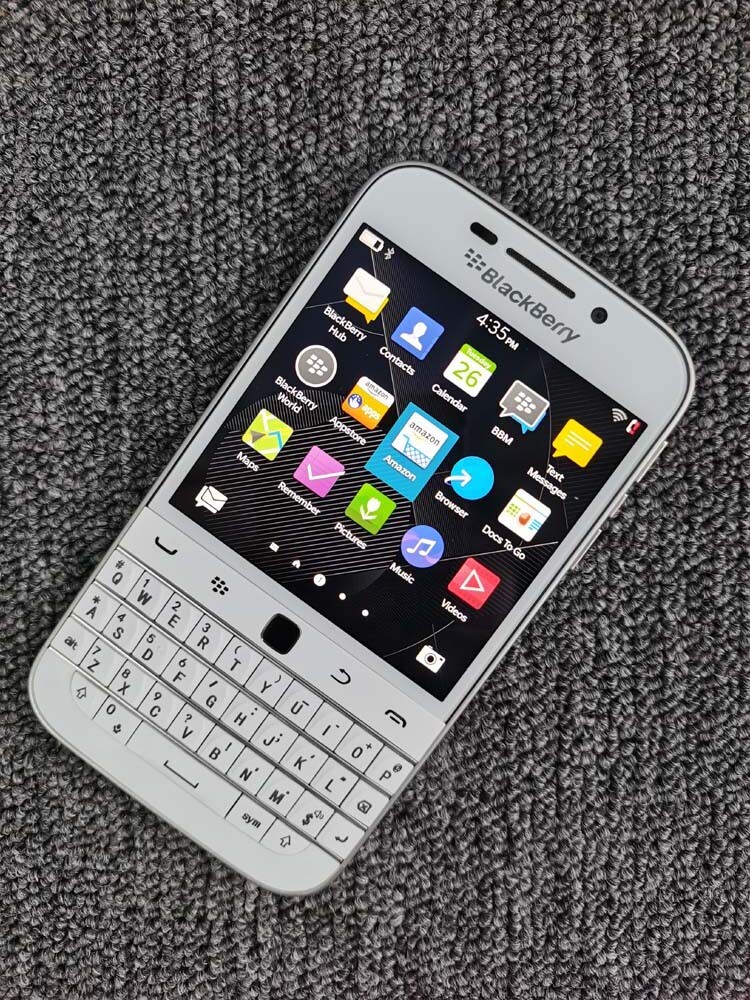 BlackBerry Classic - 16 GB - White (Unlocked) for sale