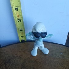 Smurf Smooth 2011 PVC Action Figure Sunglasses Toy McDonald's Smurfs 