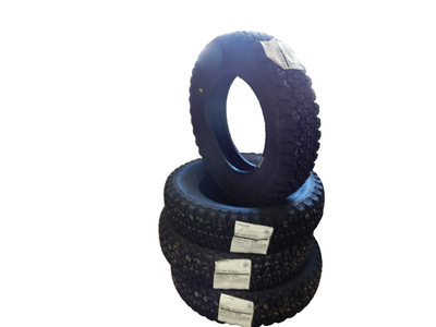 タイヤ・ホイール Bridgestone RD-604 STEEL 145R12LT 6PR Bridgestone RD-604 Steel 145R12 LT Mini Truck Mud & Snow Tires