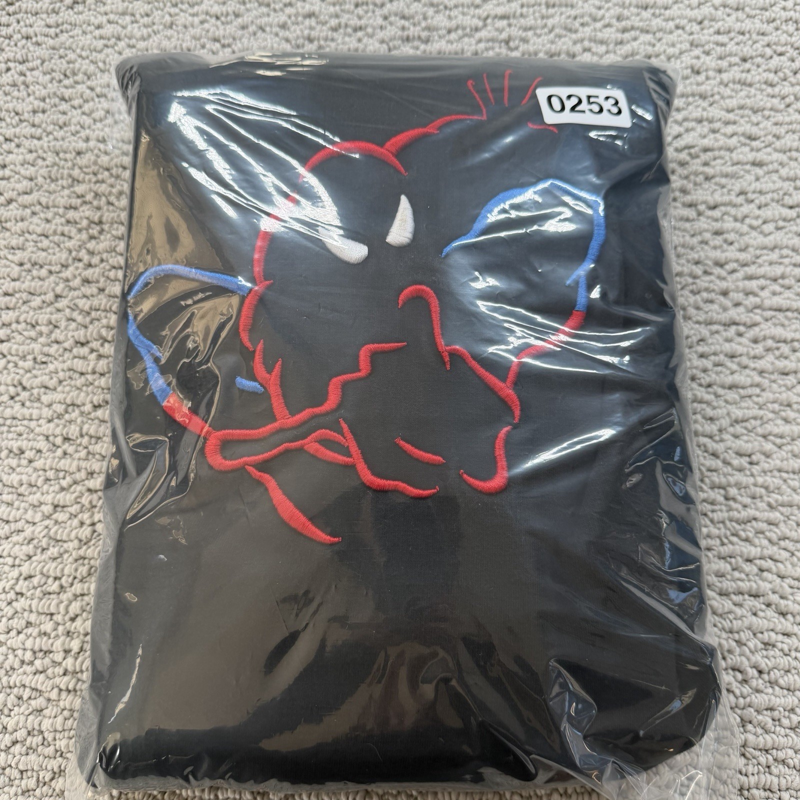 Marvel Spider Man Universal Studios Embroidered X… - image 10