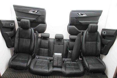 LAND ROVER RANGE ROVER VELAR L560 2.0L turbocharged PHEV I4 P400e Set Salon 2897