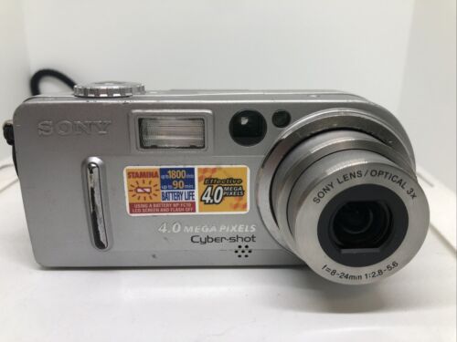 Sony Cyber-Shot DSC-P9 4.0mp Digital Camera - Picture 2 of 12