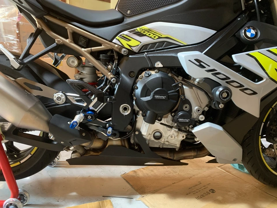 Cubierta de escape para BMW S1000 R Naked 2021-2023 Cat Belly Pan Foto 3 de 4