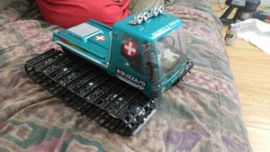 kyosho blizzard nitro