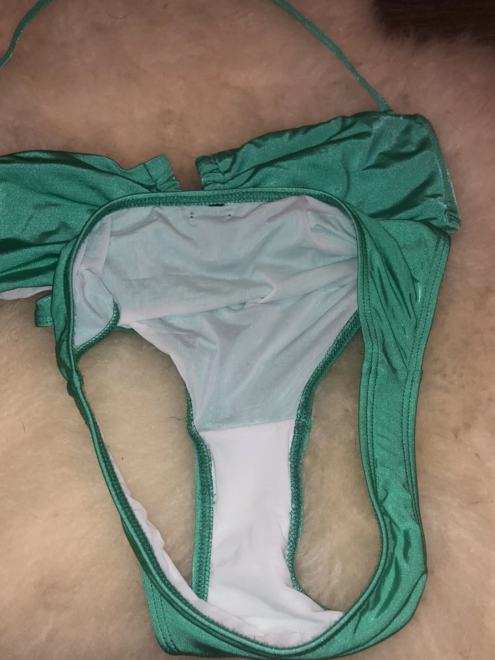 Radio Fiji Green Bikini Set M - Image 4 of 4