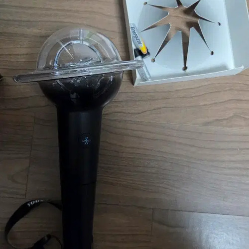 Younha Support Stick Ver.2 (Black Hole Stick)
