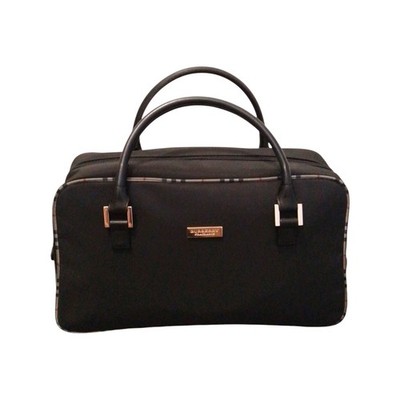 Burberry Medium Reise-/Dufttasche   schwarzes Canvas Leder/Nova Check Besatz 