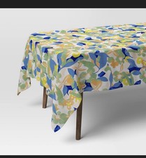 Room Essentials Rectangular Tablecloth 60 x 84 Cotton Floral Multicolor