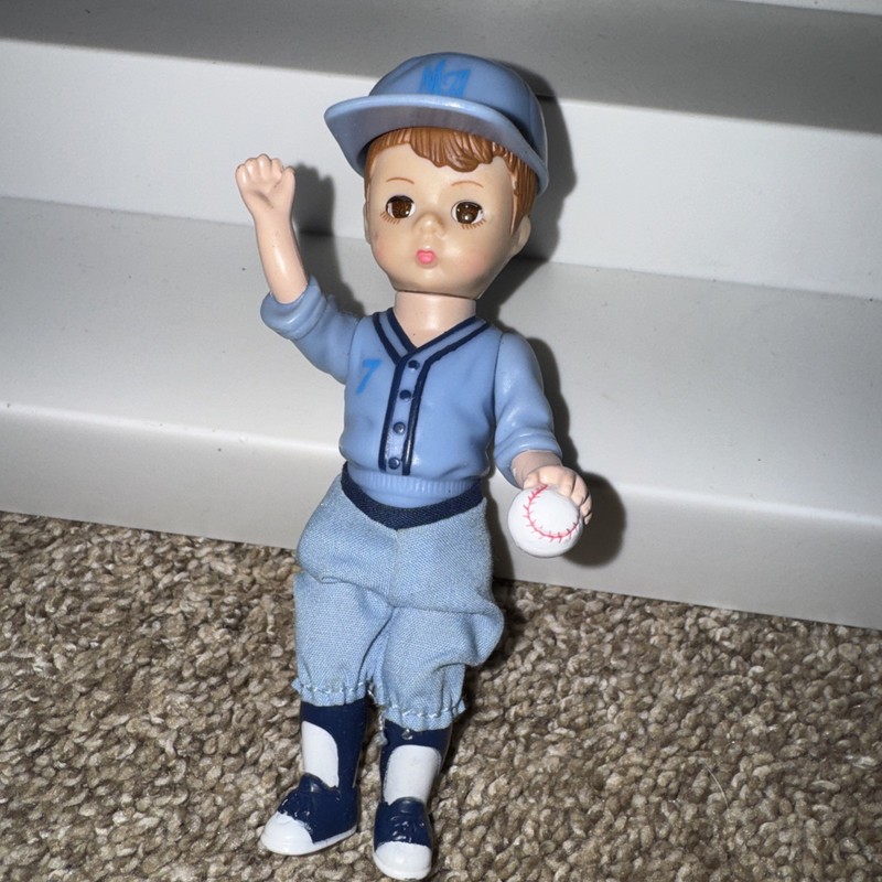 Team Mates Boy 2005 Madame Alexander Doll - McDonald's Happy Meal Toy