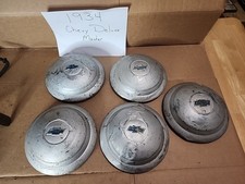 1934 Chevrolet Deluxe Master Car Hubcap Dog Dish Center Cap Oem
