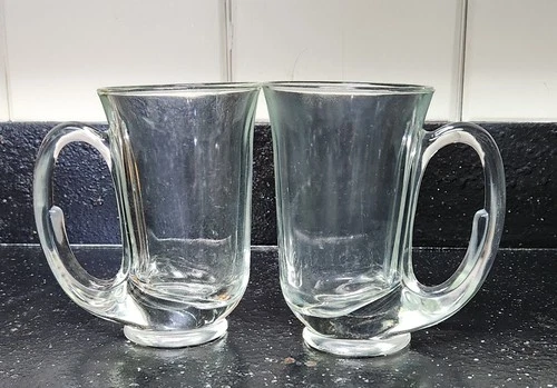 Set Of 2 Vintage Tiara Hunter Horn Mugs