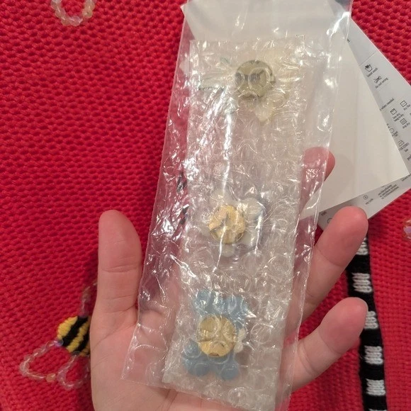 THE QUACKER FACTORY Embroidered Flower & Bee Pink Knit Cardigan Sweater - Image 4 of 4