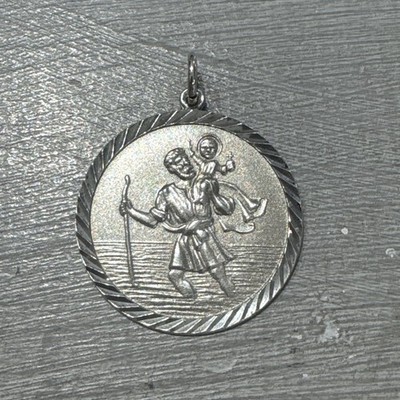 925 Sterling Silver St Christopher Round Protection Pendant