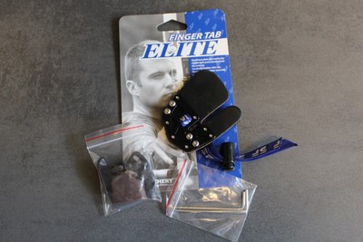 SF Elite Fingertab RH-small Cordovan - OVP-