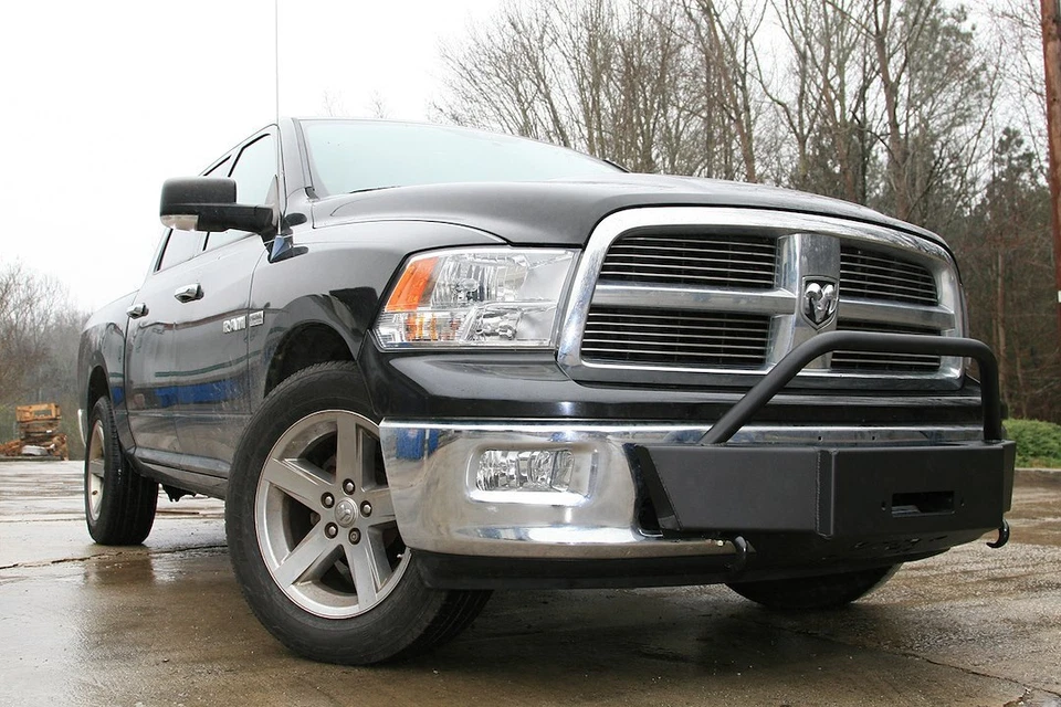 Пластина крепления лебедки для 2003-2010 Dodge Ram 3500, Fab Fours DR10-N2450-1 - Изображение 3 из 3