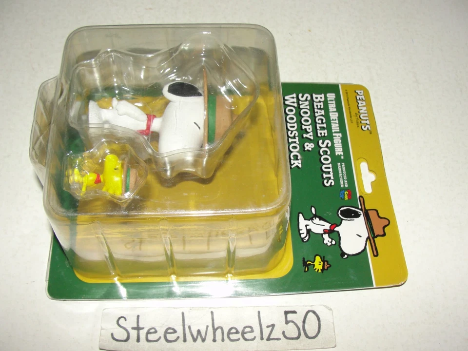 Peanuts Beagle Scouts Snoopy Woodstock Ultra Detail Figure Medicom 2014 UDF NEW - Image 3 of 3