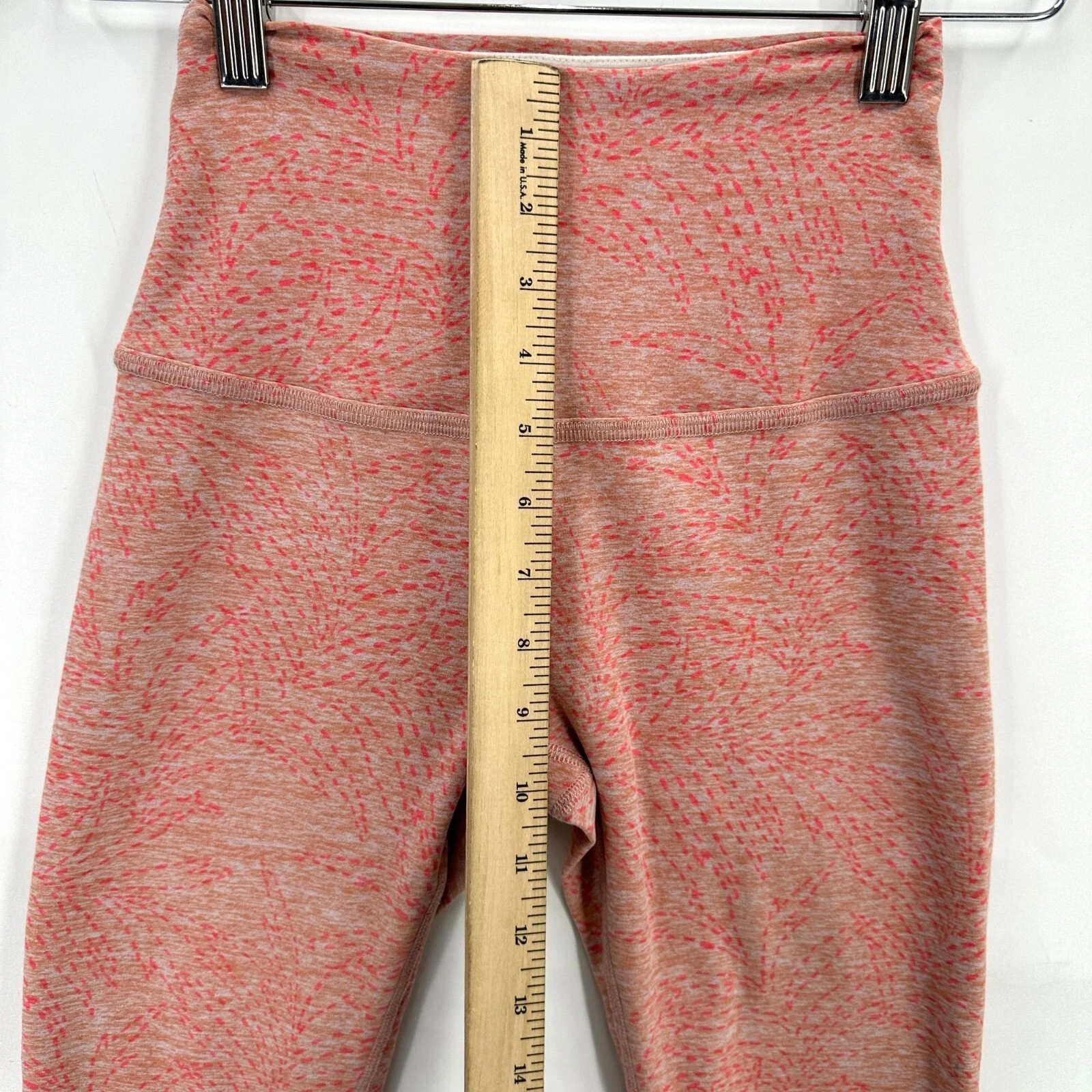 beyond-yoga pull on cropped stretch pattern leggings
