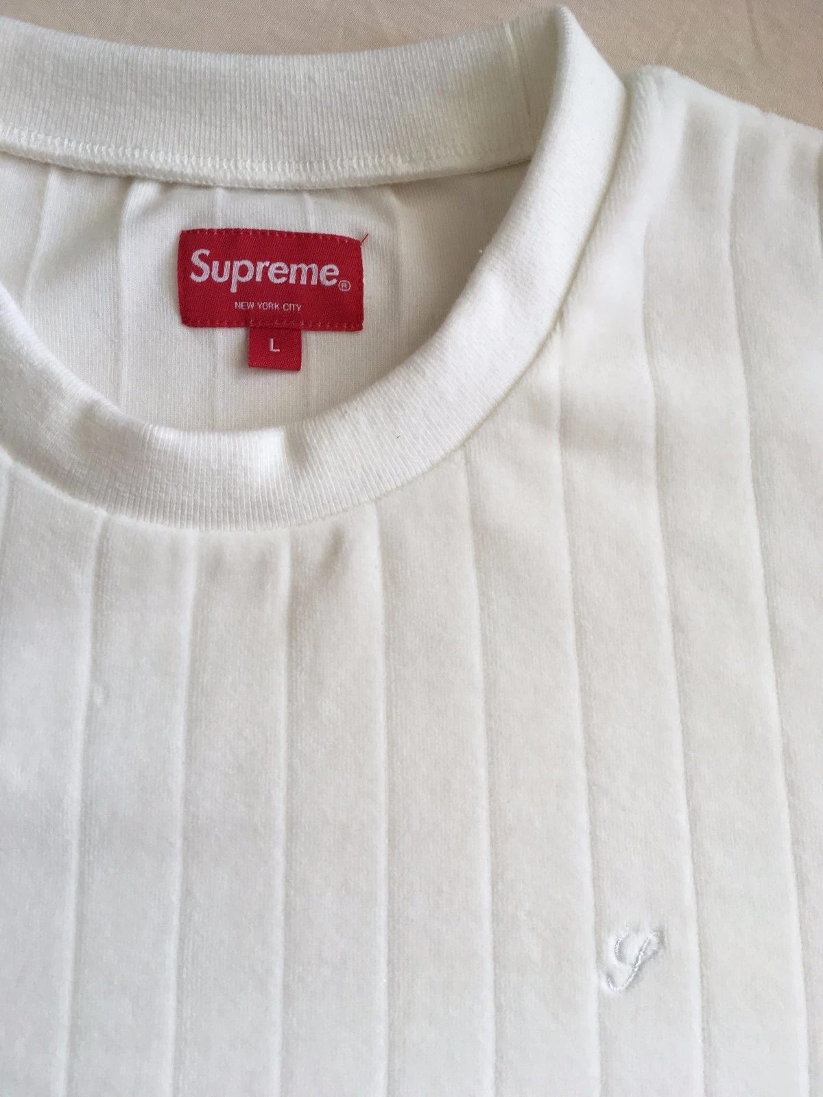 SUPREME girocollo in velluto a costine bianco grande FW2017 nuovo + mai indossato