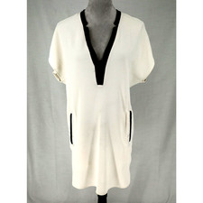 ASTR the Label Dress Womens Small Ivory Black Trim Pockets Back Pleat V-neck