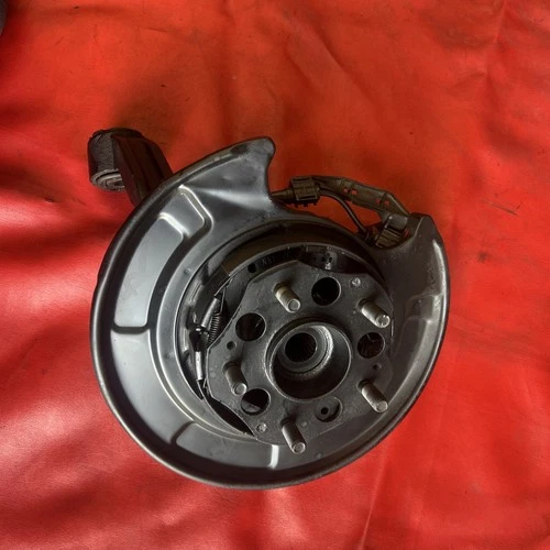 2003-2006 Honda Element Passenger Right REAR Oem Spindle Knuckle AWD ABS - product listing photo