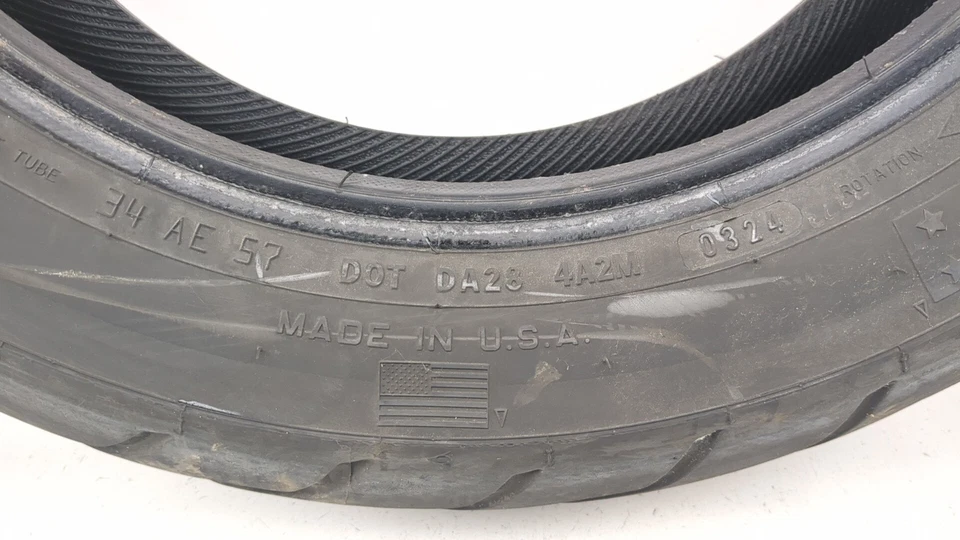 Neumático Dunlop American Elite 180/65-16 Foto 3 de 4