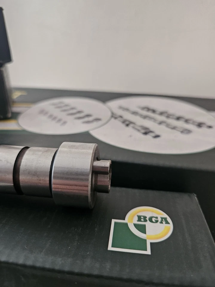 Hyundai Getz 03-05 Matrix 2001-2010 1.5 CRDi Camshaft + 12 Lifters 2410027500 - Image 4 of 4