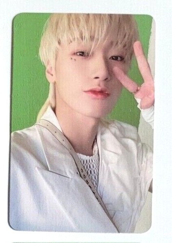 ATEEZ OFFICIAL PHOTOCARD -FEVER -ODE TO YOUTH -THE WORLD MOVEMENT (SELECT) - Picture 46 of 56