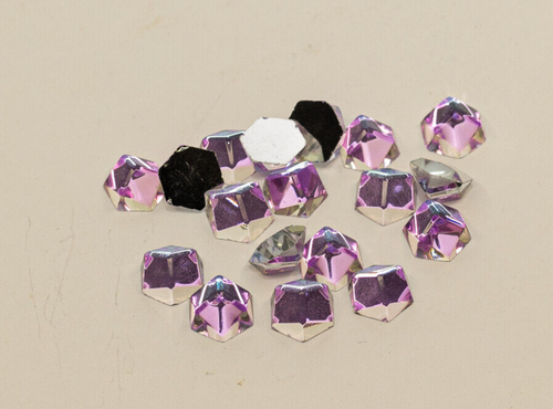 PKG. 48 Vintage Preciosa 8x8mm. VITRIAL LIGHT 8 MM. PINK/PURPLE Flat backs. - Picture 3 of 9